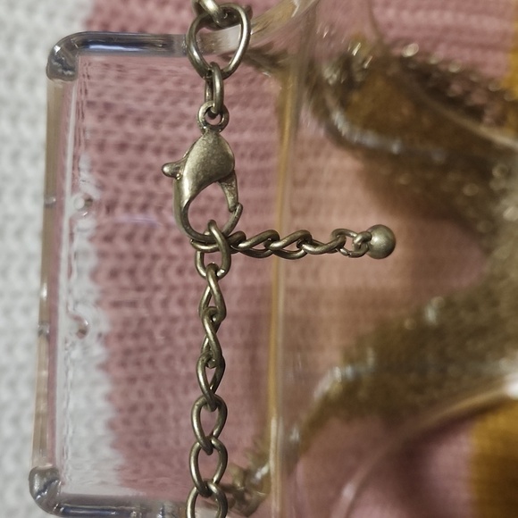 Chunky Neckace - Picture 3 of 5